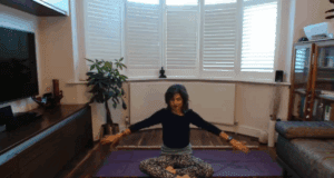 1 Hr Hips Flow Yoga